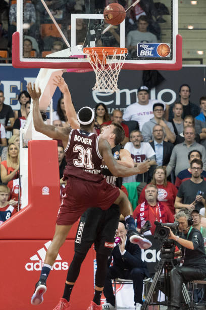 阵中的年轻 阵中的年轻