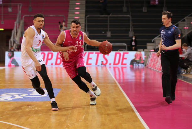 想的年轻人 想的年轻人