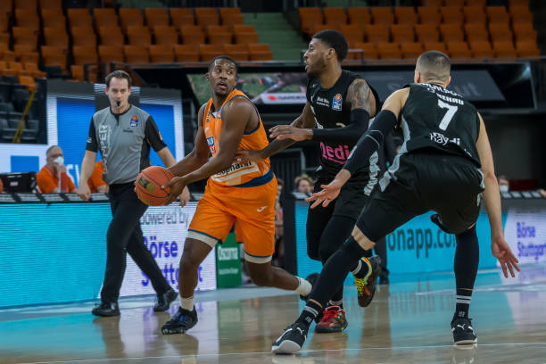 球历史性时 球历史性时