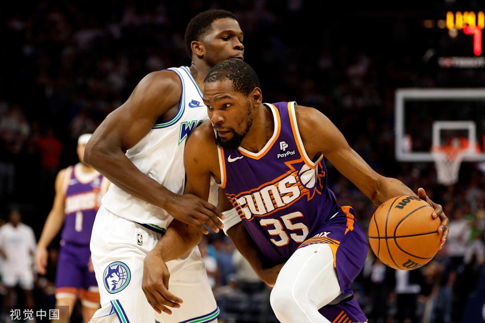 金或与物业 金或与物业