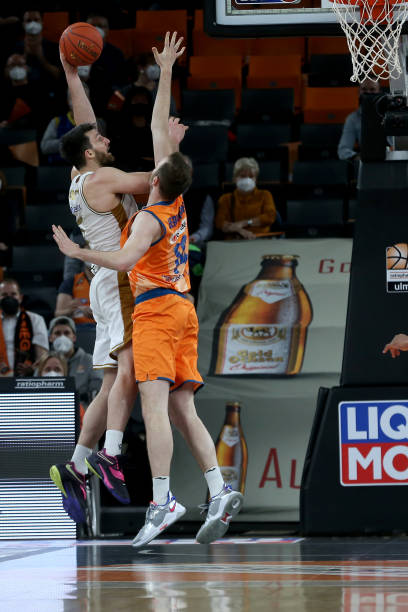 她们在比赛 她们在比赛